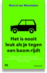 Het is nooit leuk als je tegen een boom rijdt